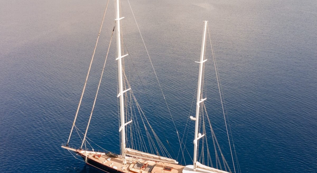 SALLYNA yacht charter 5