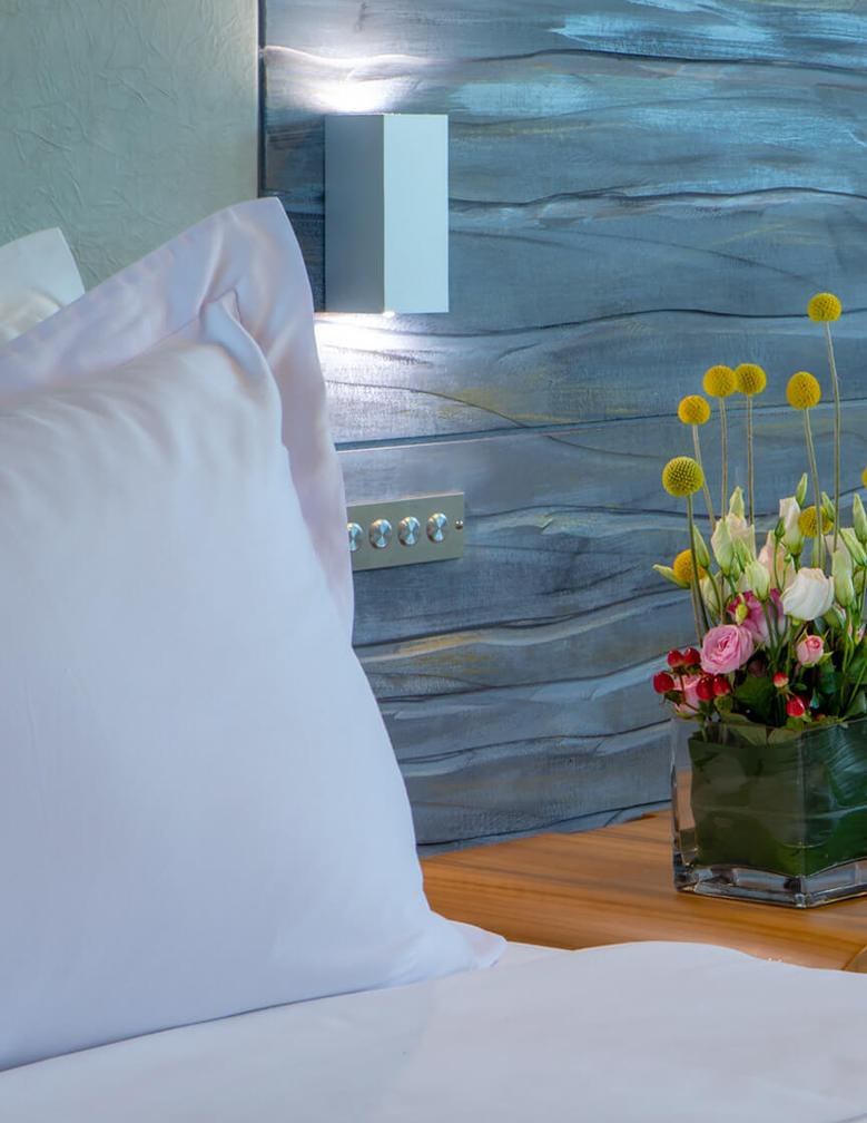 Yacht charter SEA WOLF YACHT CHARTER