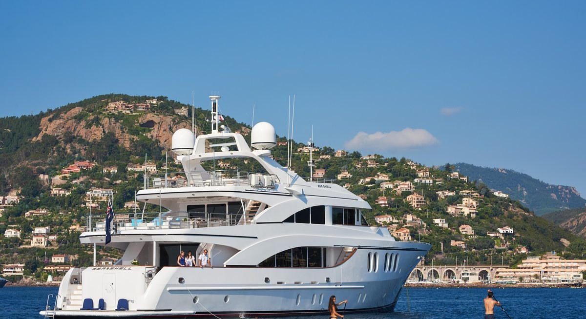 SEASHELL yacht charter 1