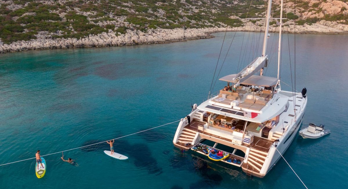 SERENISSIMA III yacht charter 4