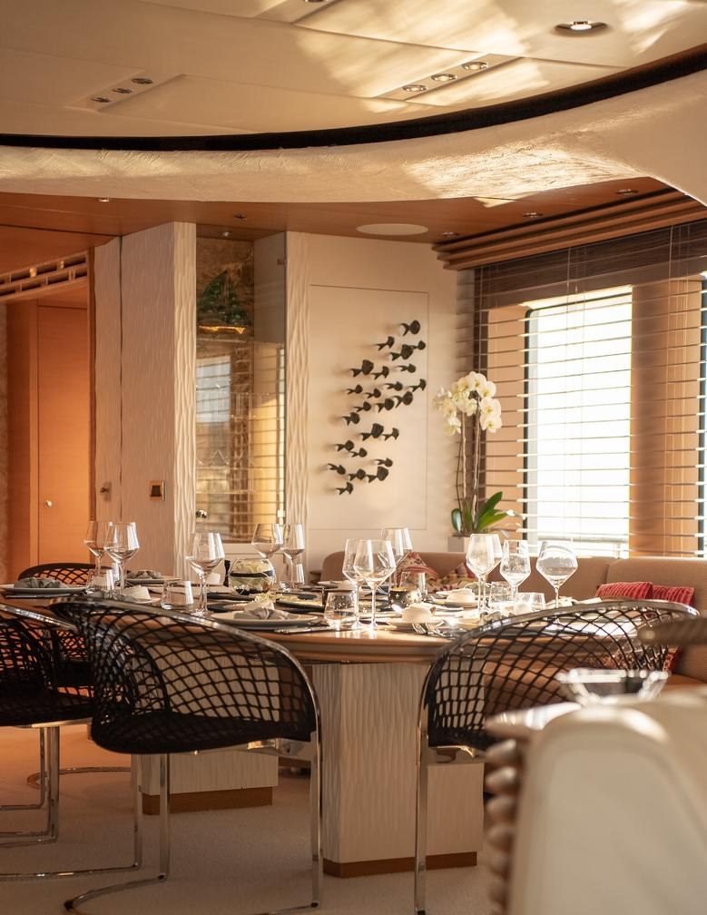 تأجير يخت SERENITY YACHT CHARTER