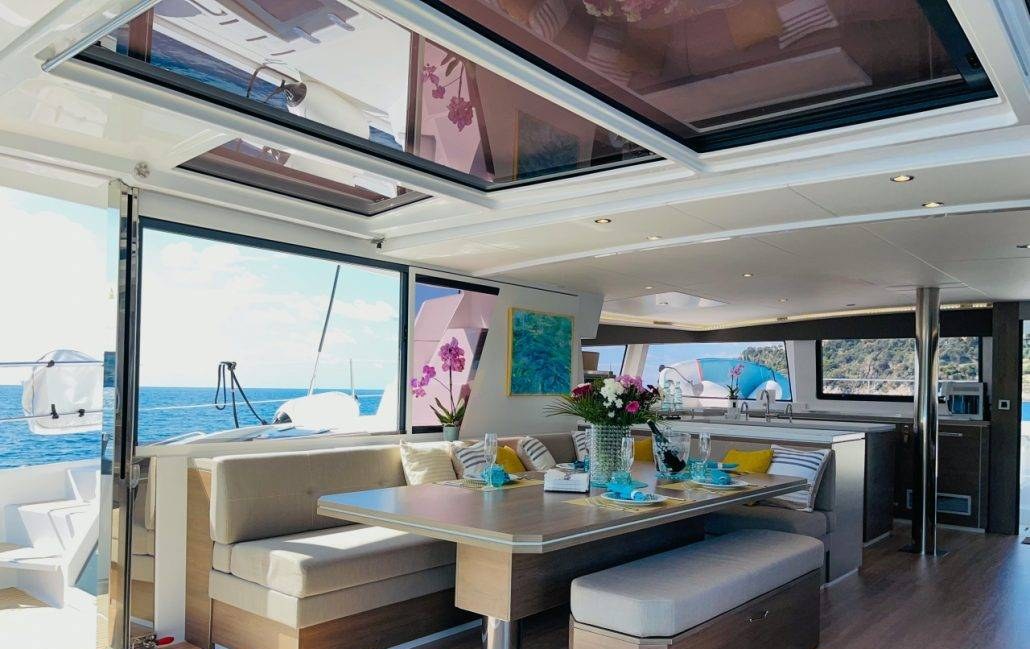 SIGNATURE VISION yacht charter 3