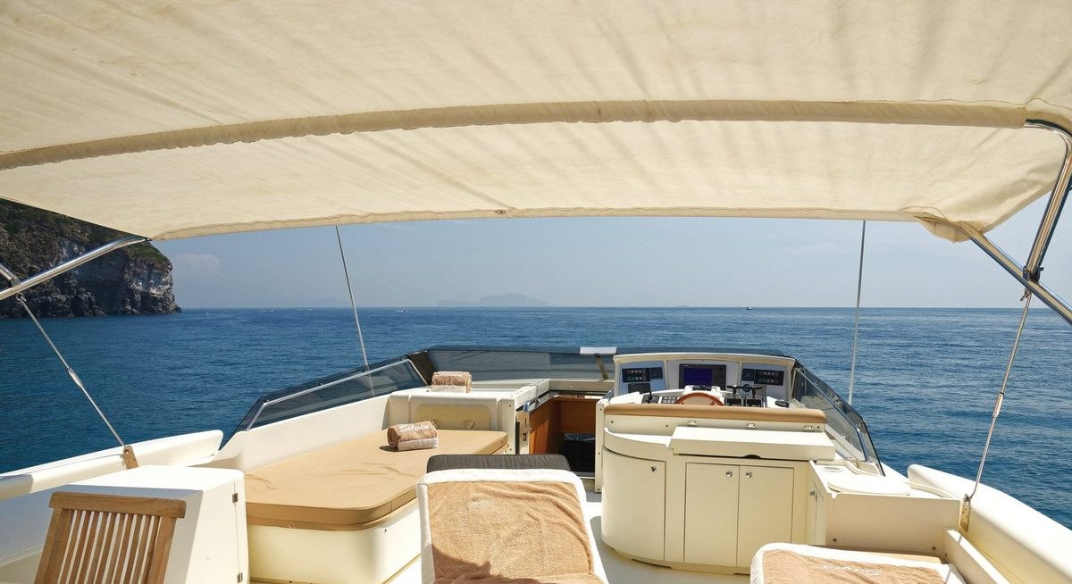 SILVIA yacht charter 4