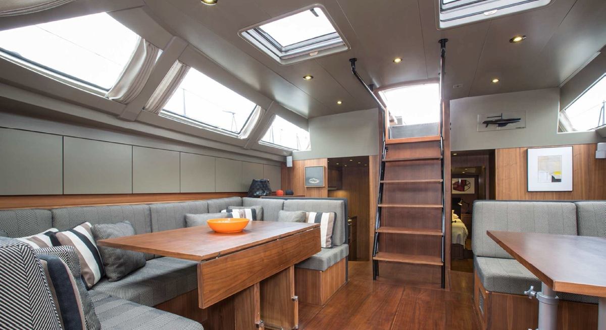 SIXTEEN TONS yacht charter 4