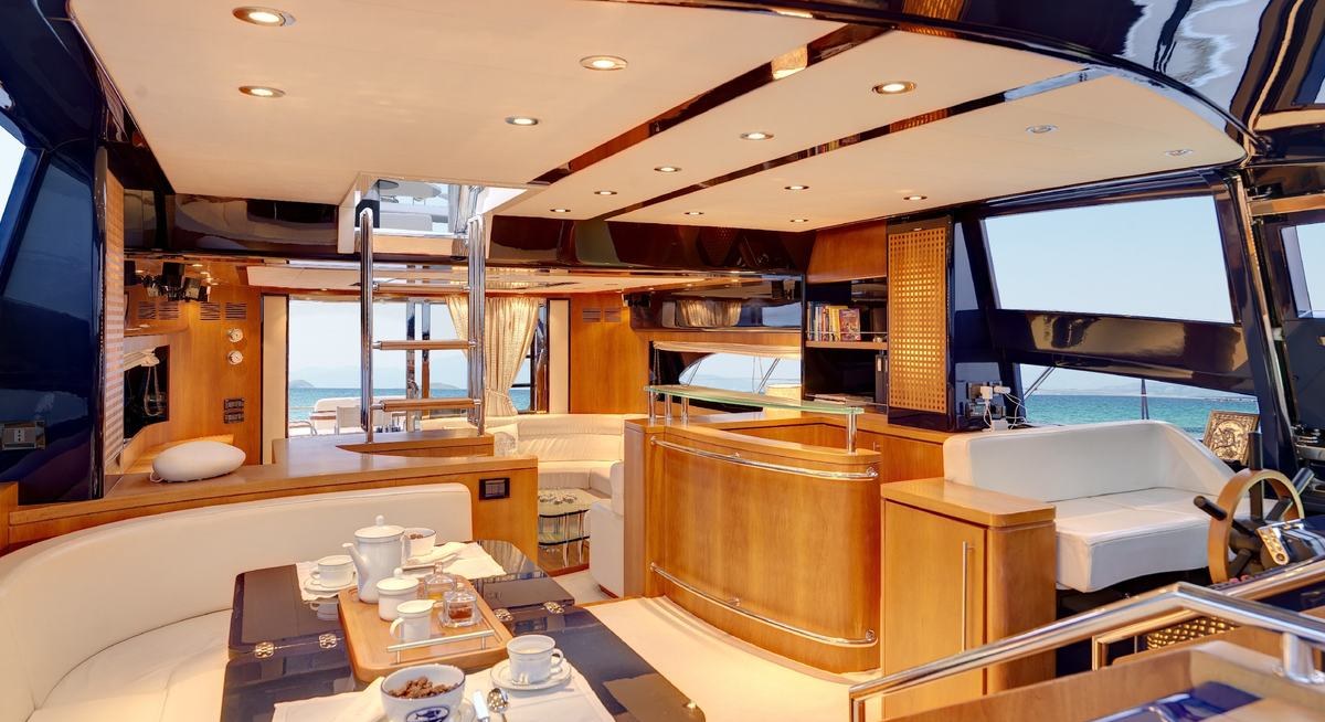 SPACE yacht charter 5