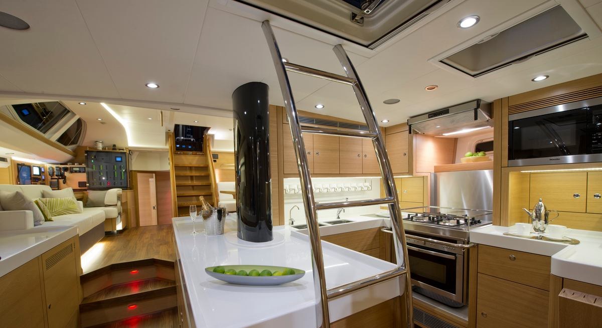 SPIRIT OF PHANTOM yacht charter 4