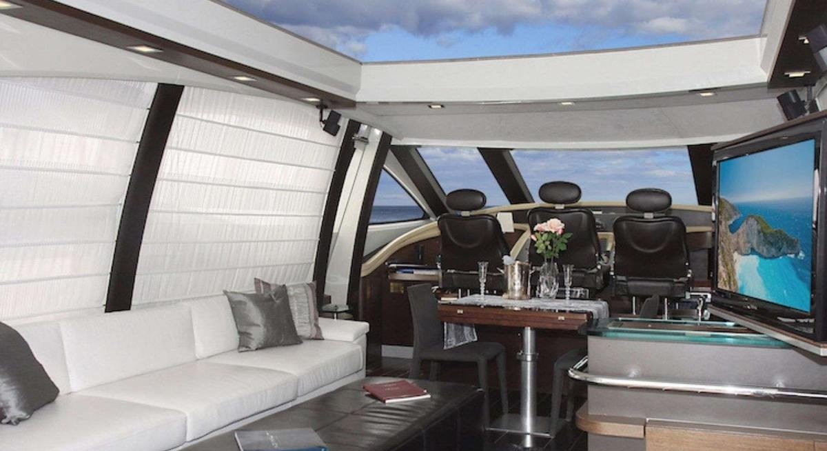 Yacht charter SUPER TOY YACHT CHARTER
