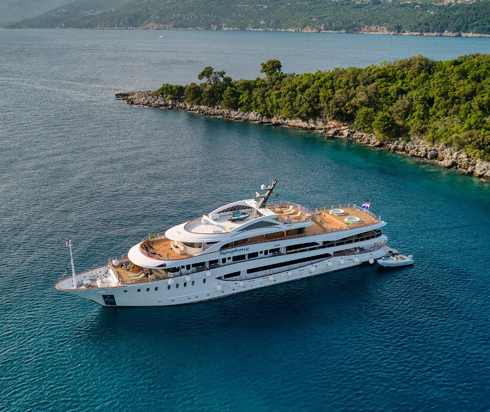 SYMPHONY yacht charter 1
