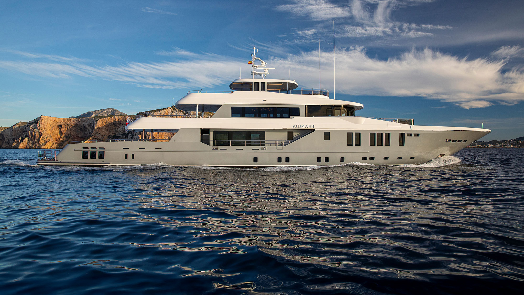 THANUJA yacht charter 1