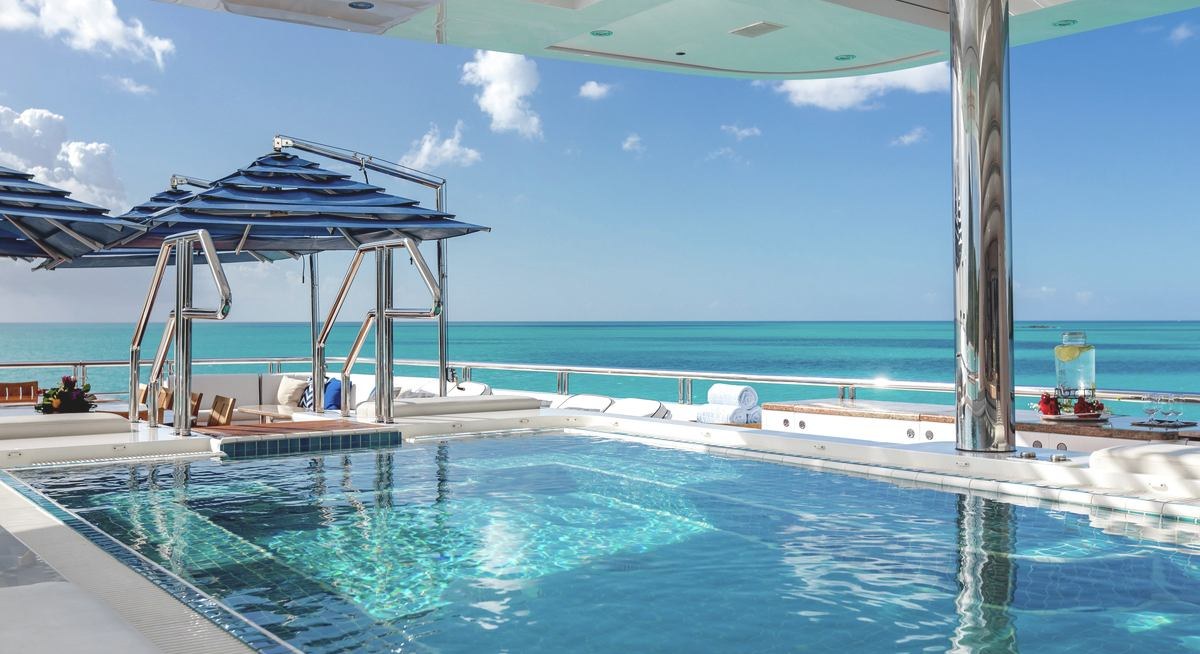 TITANIA yacht charter 2