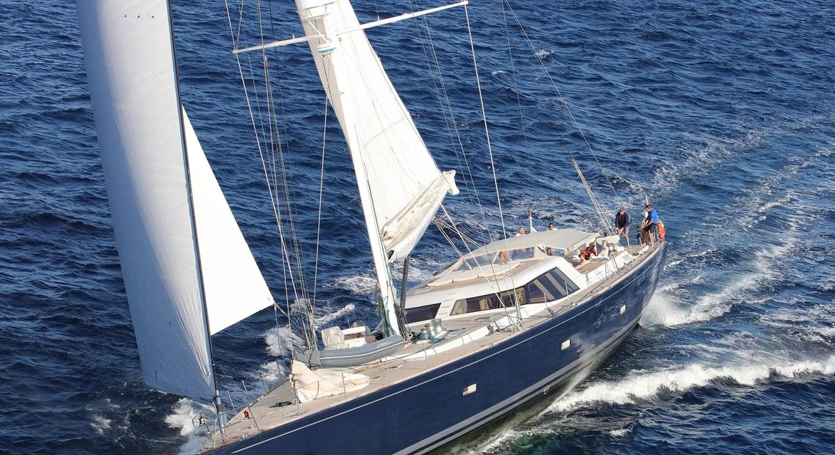 Yacht charter VAIMITI YACHT CHARTER