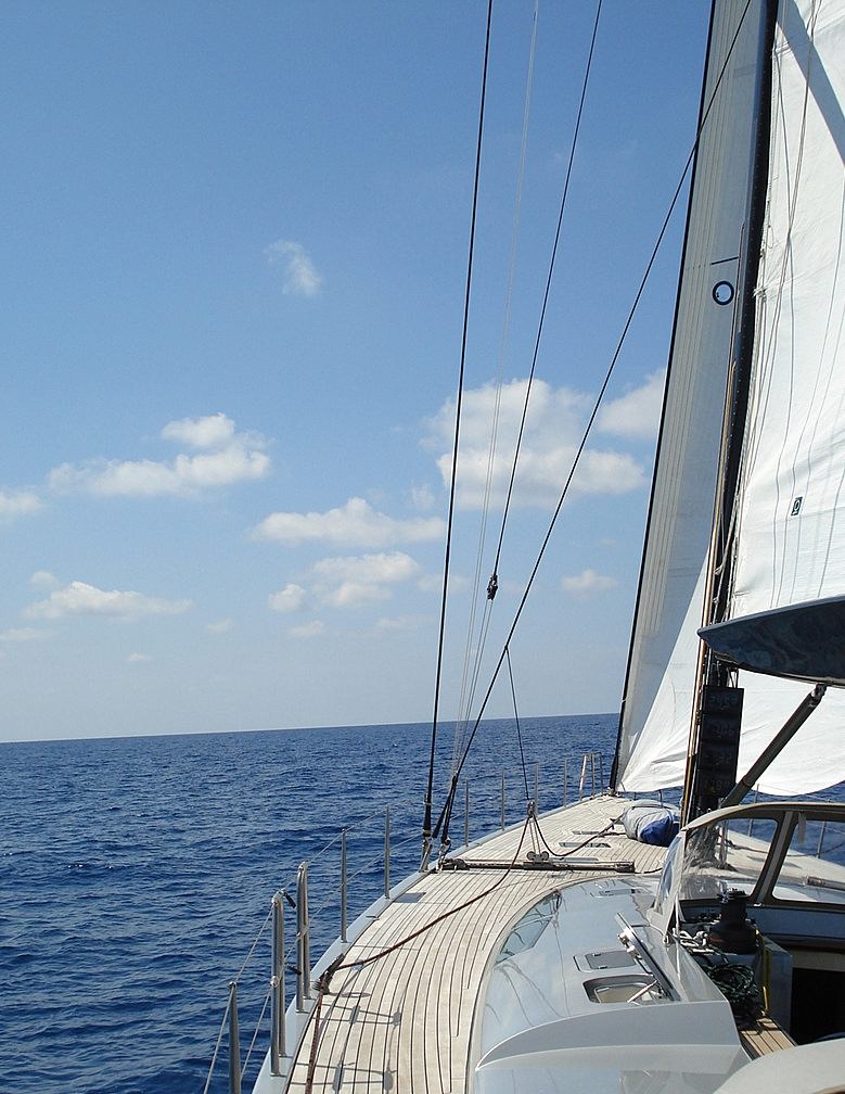 VALKYRIE yacht charter 4