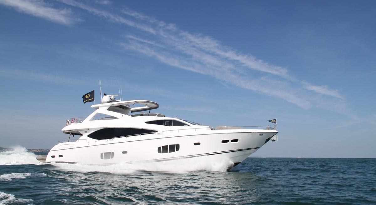 VEUVE yacht charter 1