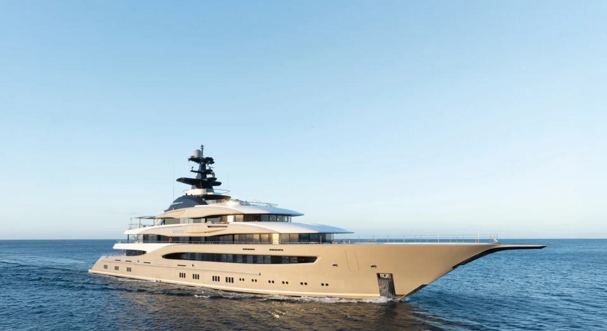 WHISPER yacht charter 1