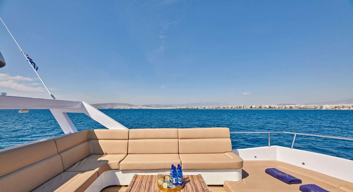 WIDE LIBERTY yacht charter 2