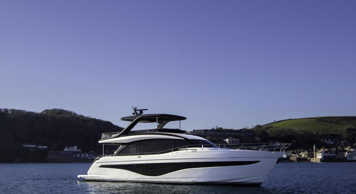 WILJIM 5 yacht charter 1