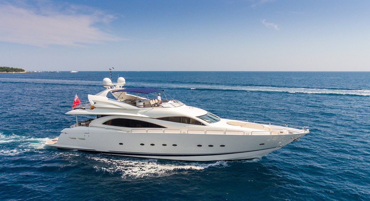 Yacht charter WINNING STREAK 2 YACHT CHARTER