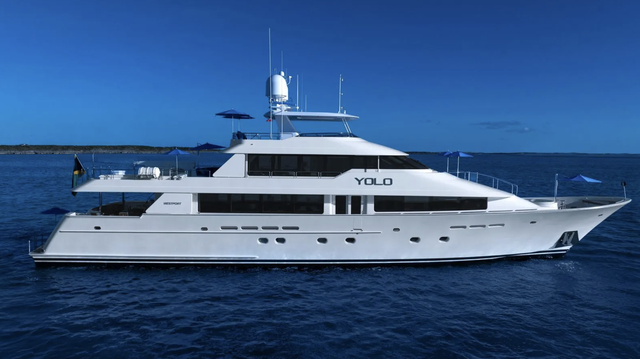 تأجير يخت YOLO YACHT CHARTER