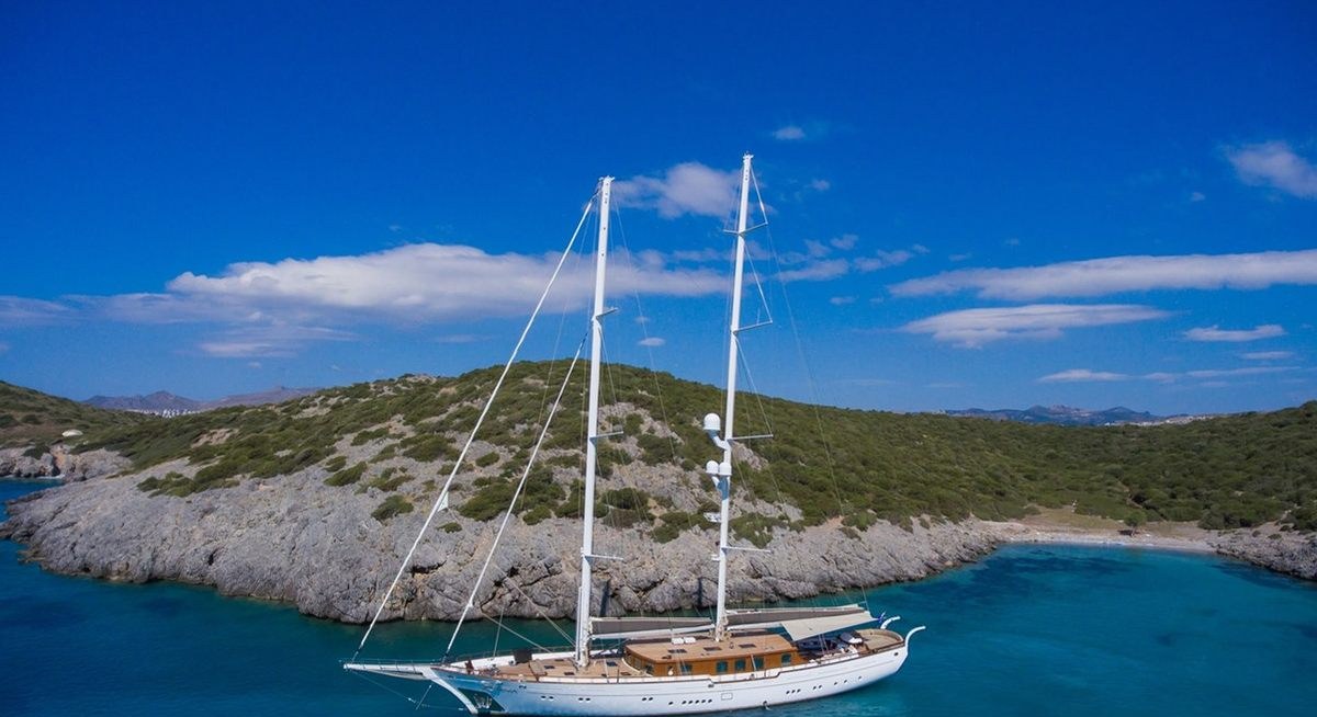 ZANZIBA yacht charter 1